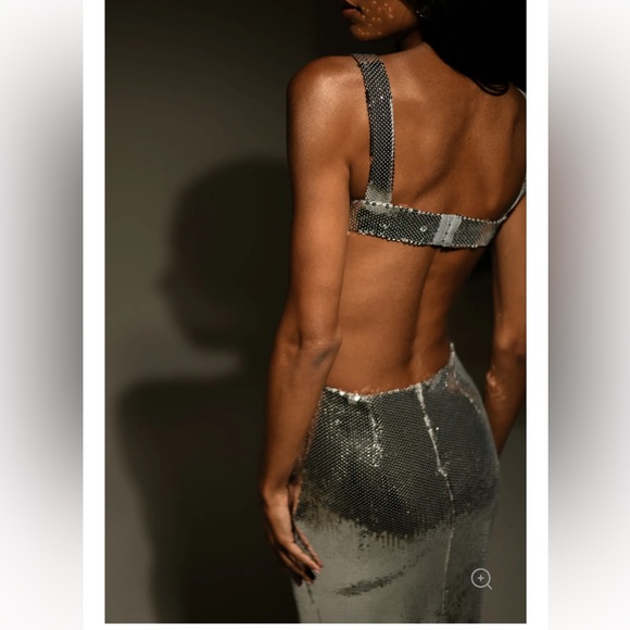 Victoria Open Back Sequin Maxi Dress - Picture 5 of 7